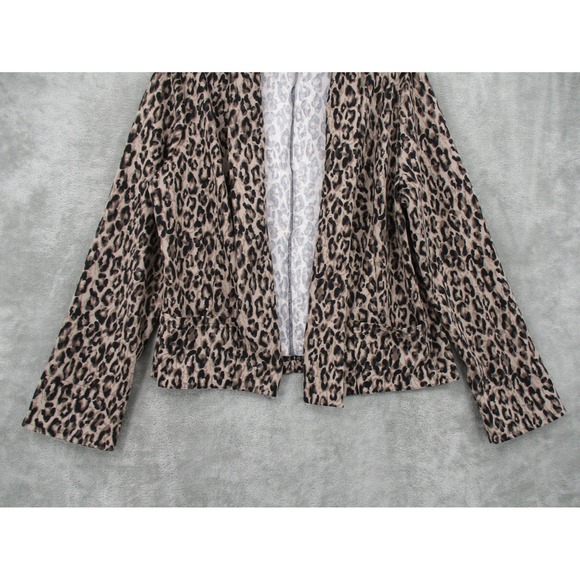 Chicos Sweater 1 US Medium Open Front Animal Print Leopard Lightweight Stretch - Picture 4 of 9